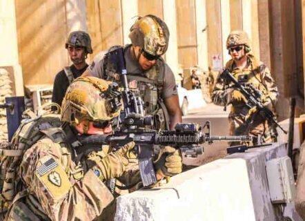 ترامپ: برجسته ترین نظامیان را با کشنده ترین ساز و برگ جنگی در بغداد گسیل کردیم
