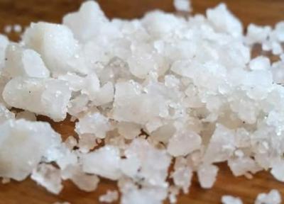 طبع نمک ، مصلحات و خواص آن از نظر طب سنتی