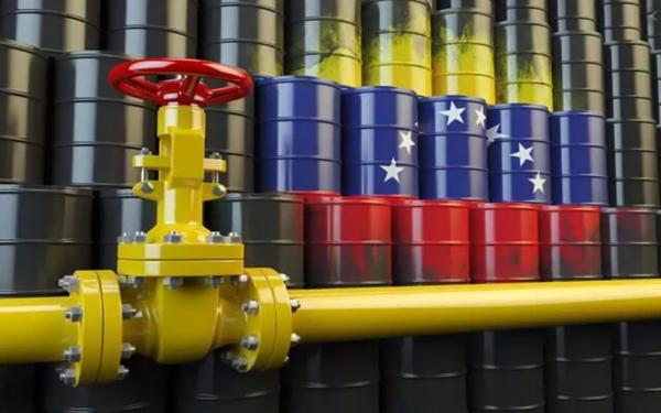 صادرات نفتی ونزوئلا 61 درصد افزایش یافت