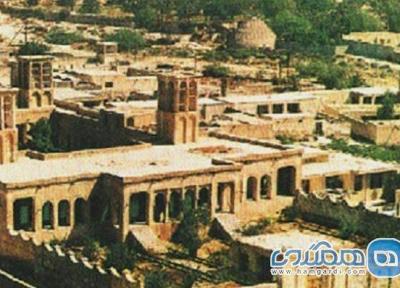 عمارت کلاه فرنگی یکی از جاذبه های دیدنی بندرعباس است